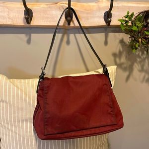 Coach Mercer Shoulder bag in Cranberry